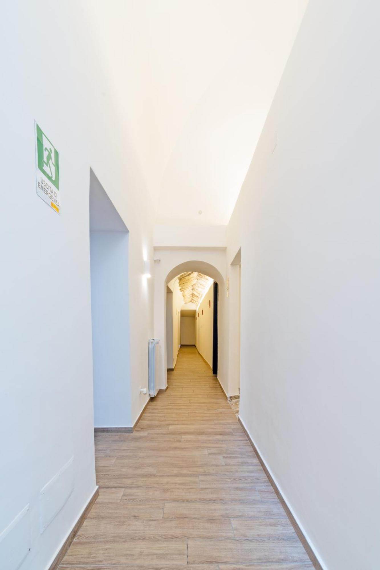 Palazzo Belmosto Napoli Eksteriør bilde